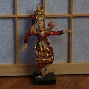 Vintage Siam Doll Thailand Cultural Dancing Doll